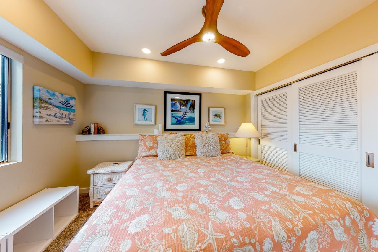 Forest Beach Villas Hilton Head Island Room photo